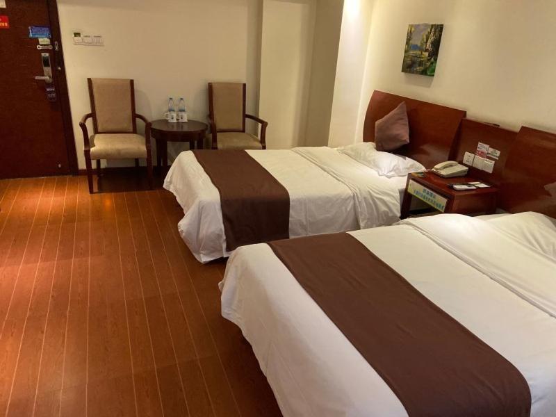 Greentree Inn Shanghai Songjiang University City New Songjiang Road Express Hotel Экстерьер фото