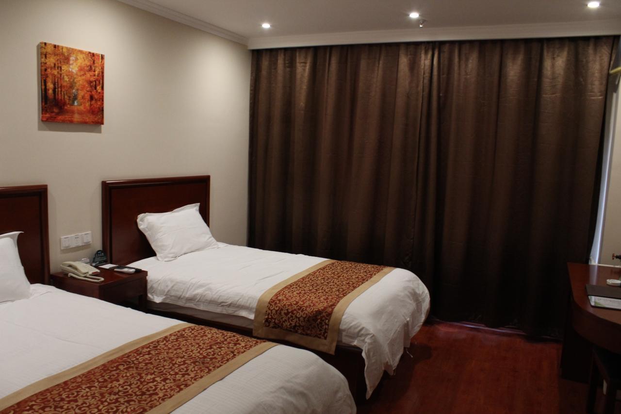 Greentree Inn Shanghai Songjiang University City New Songjiang Road Express Hotel Экстерьер фото