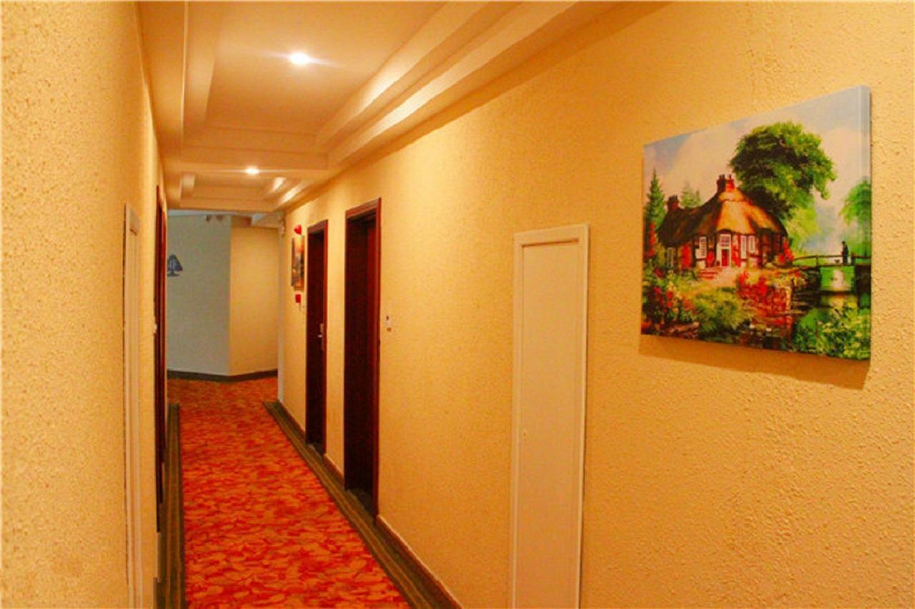 Greentree Inn Shanghai Songjiang University City New Songjiang Road Express Hotel Экстерьер фото
